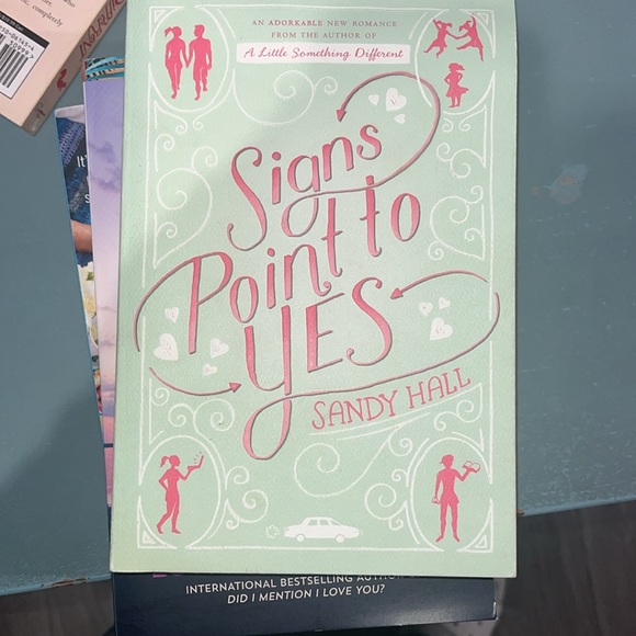 Book Bundle - Picture 3 of 7